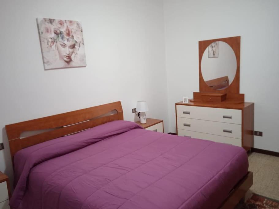 La Casa Di Lucia Appartamento Novara Luaran gambar